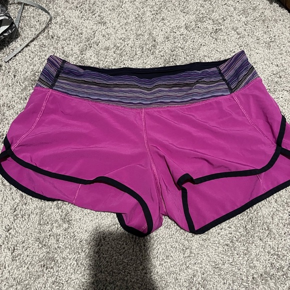 Lululemon speed up Women's Pink Athletic Shorts - Picture 5 of 10